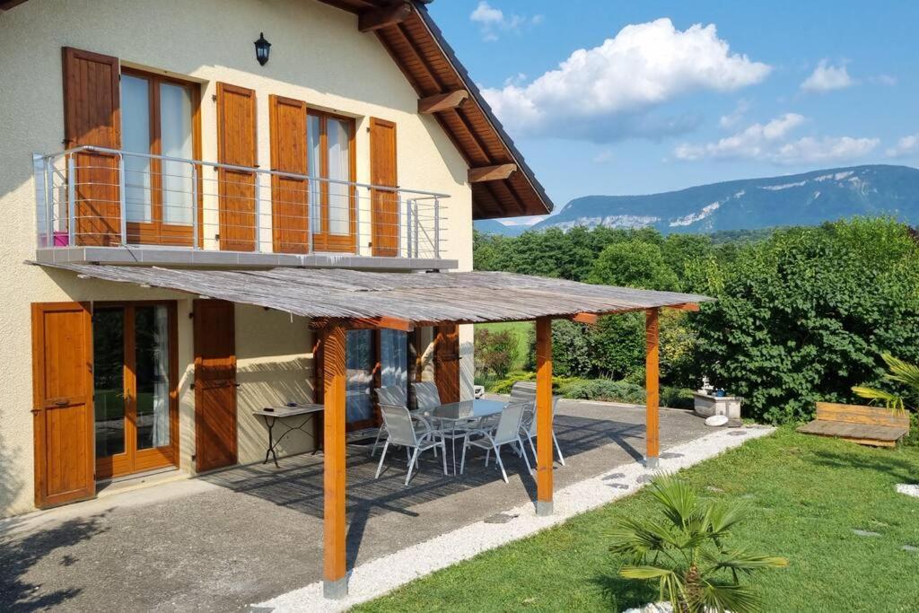 Tres Belle Maison Entre Lacs Et Montagnes Villa