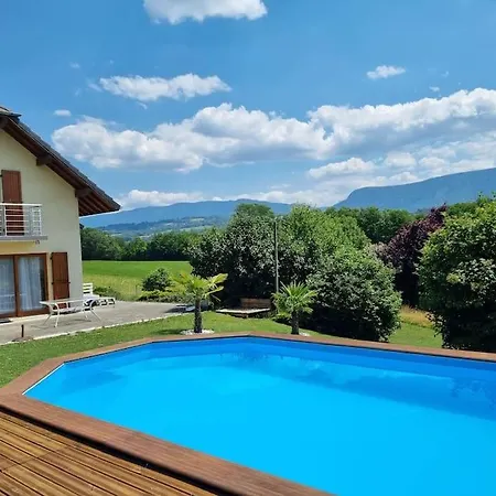Tres Belle Maison Entre Lacs Et Montagnes La Biolle Exterior foto