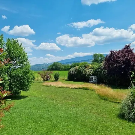 Tres Belle Maison Entre Lacs Et Montagnes La Biolle Exterior foto